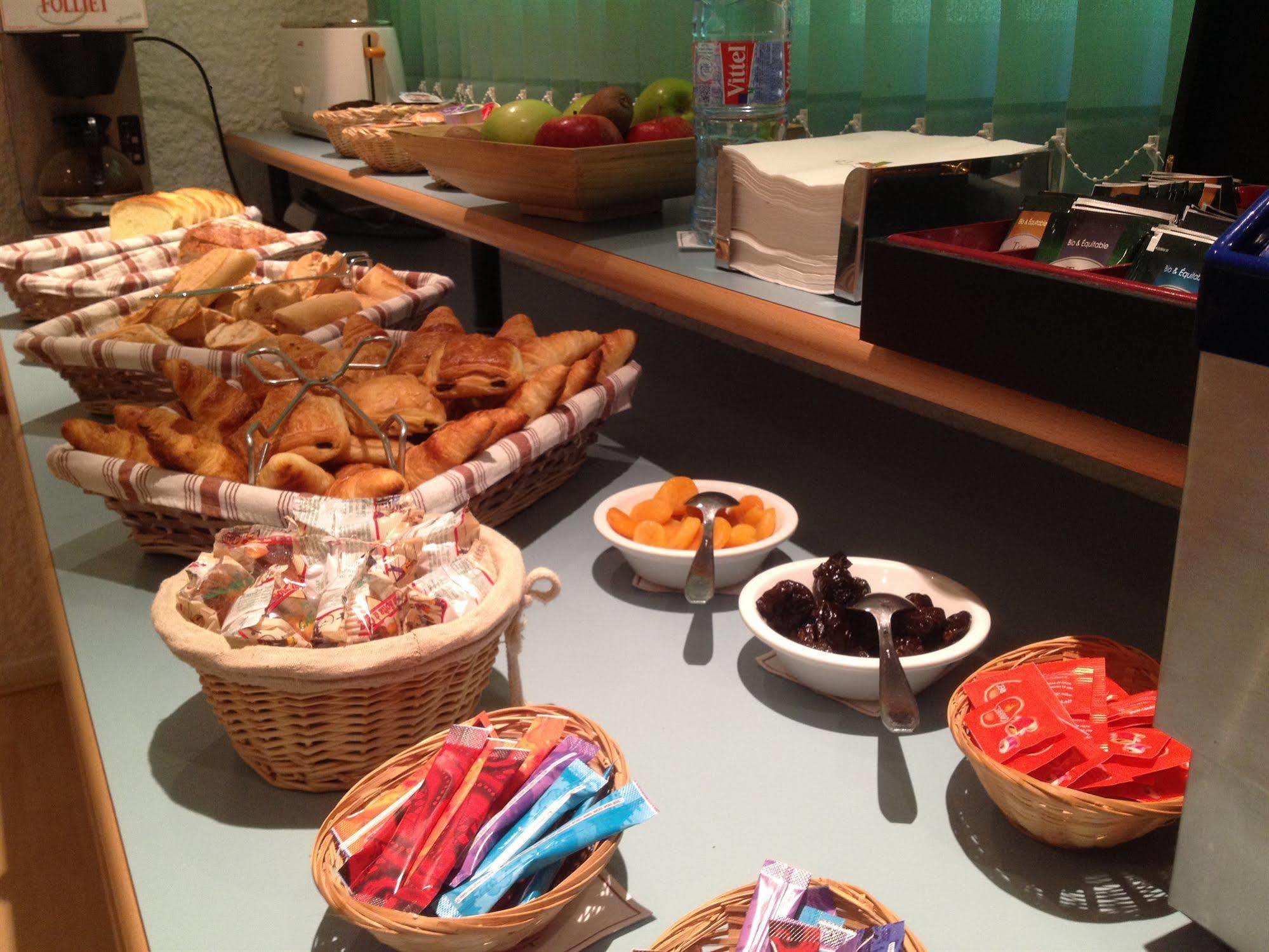 Logis Hotel Atrium Epinal Golbey Chavelot מראה חיצוני תמונה